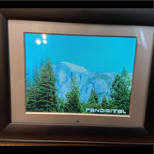 Digital Photo Frame